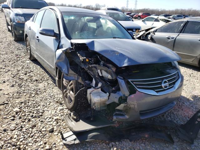 Nissan Altima bas (2010)
