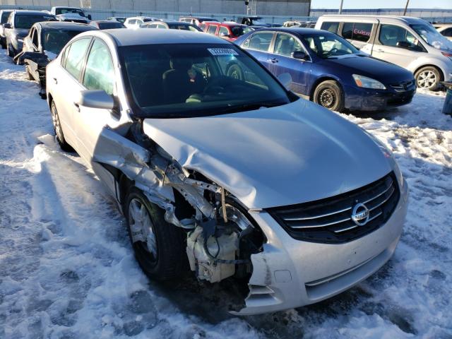 Nissan Altima bas (2012)