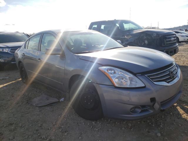Nissan Altima bas (2010)