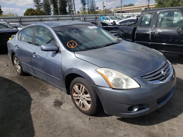Nissan Altima bas (2012)