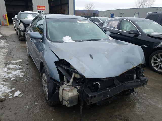 Nissan Altima bas (2010)
