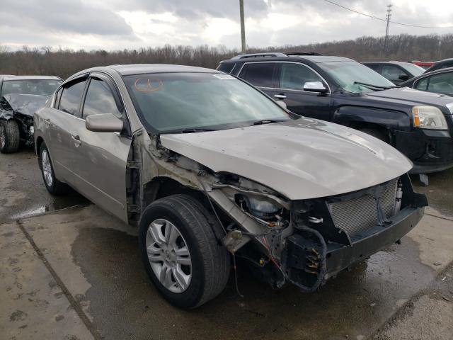 Nissan Altima bas (2012)