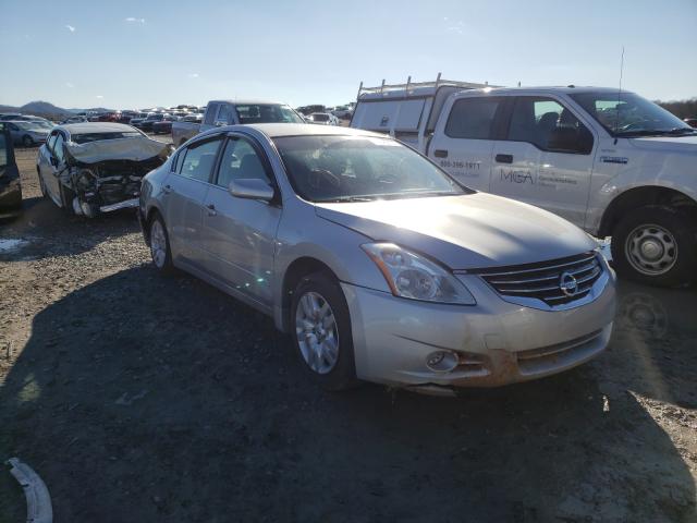 Nissan Altima bas (2011)