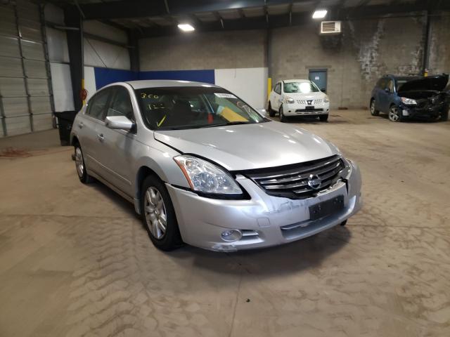Nissan Altima bas (2010)