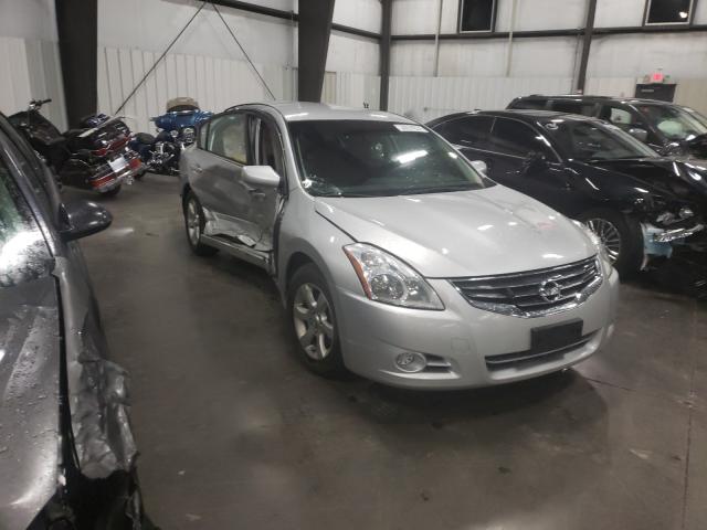 Nissan Altima bas (2012)