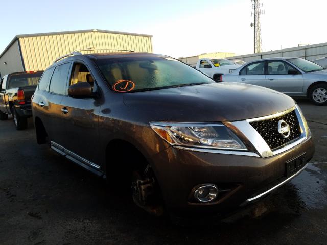 Nissan Pathfinder (2016)