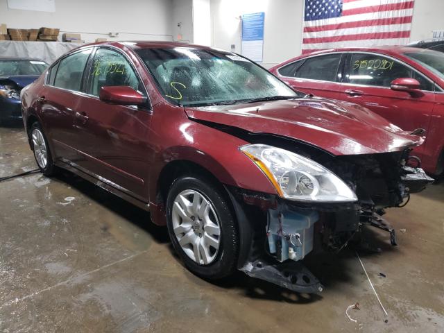 Nissan Altima bas (2010)