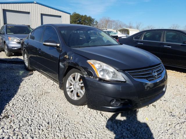 Nissan Altima bas (2012)