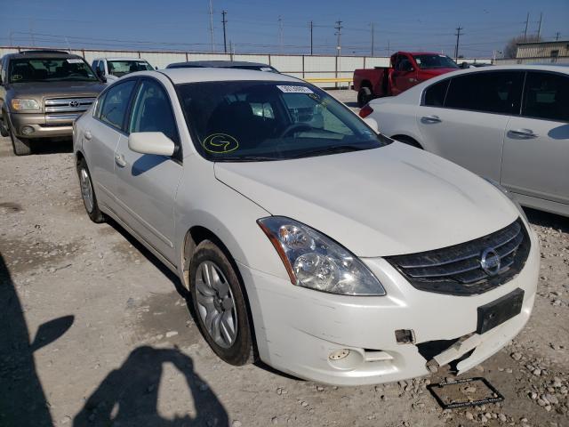 Nissan Altima bas (2012)