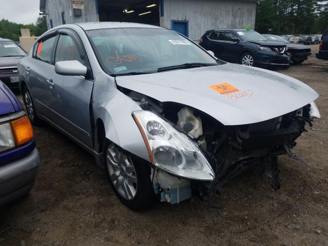 Nissan Altima bas (2010)