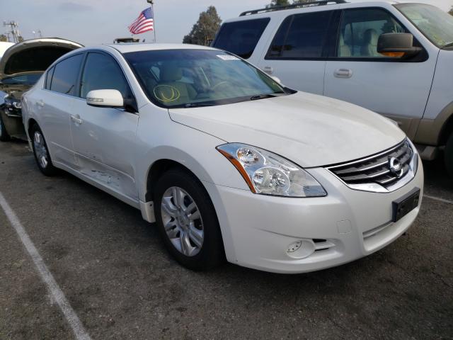 Nissan Altima bas (2012)
