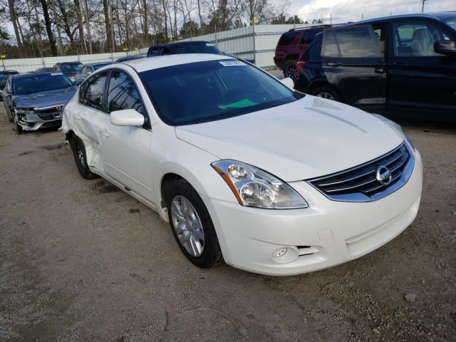 Nissan Altima bas (2012)