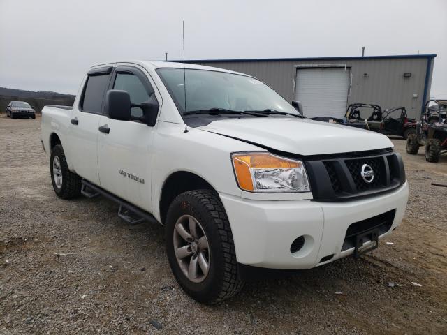 Nissan Titan s (2013)