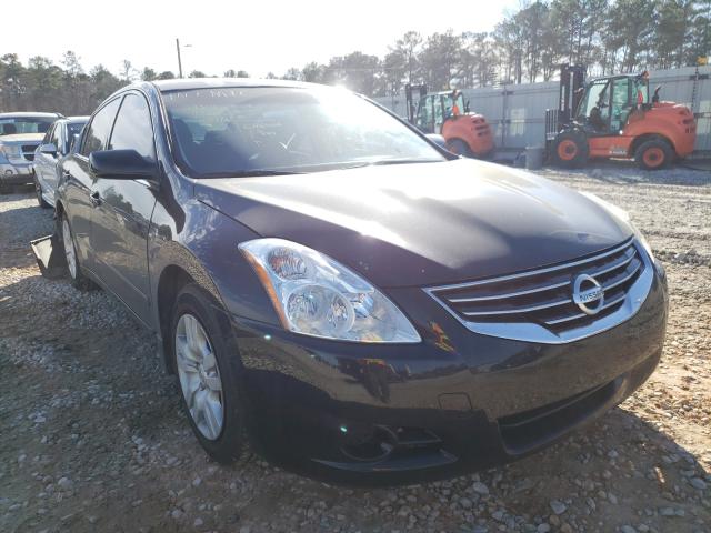 Nissan Altima bas (2010)