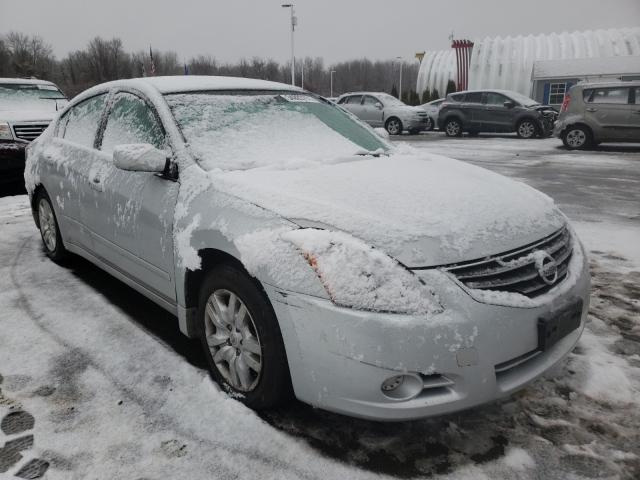 Nissan Altima bas (0)