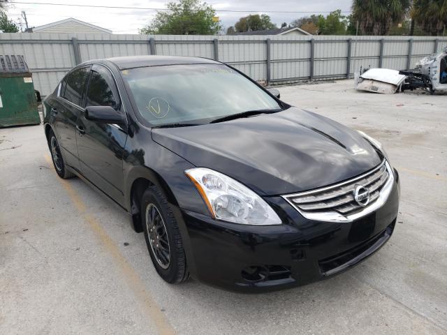 Nissan Altima bas (2012)