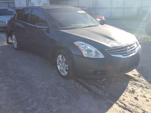 Nissan Altima bas (2011)