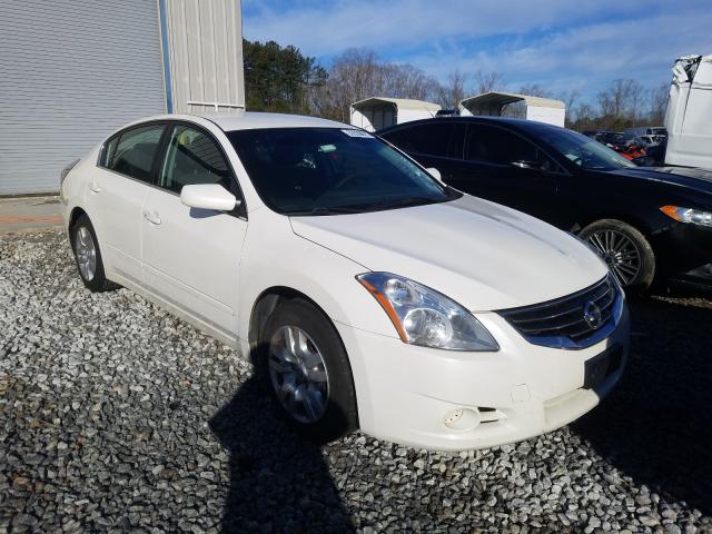 Nissan Altima bas (0)