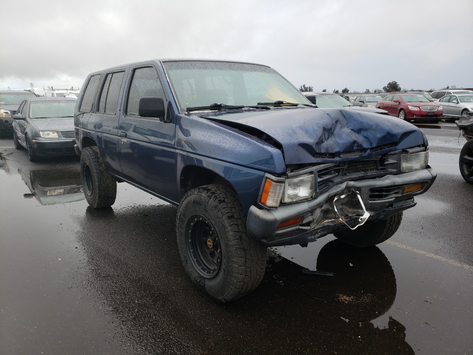 Nissan Pathfinder (1995)