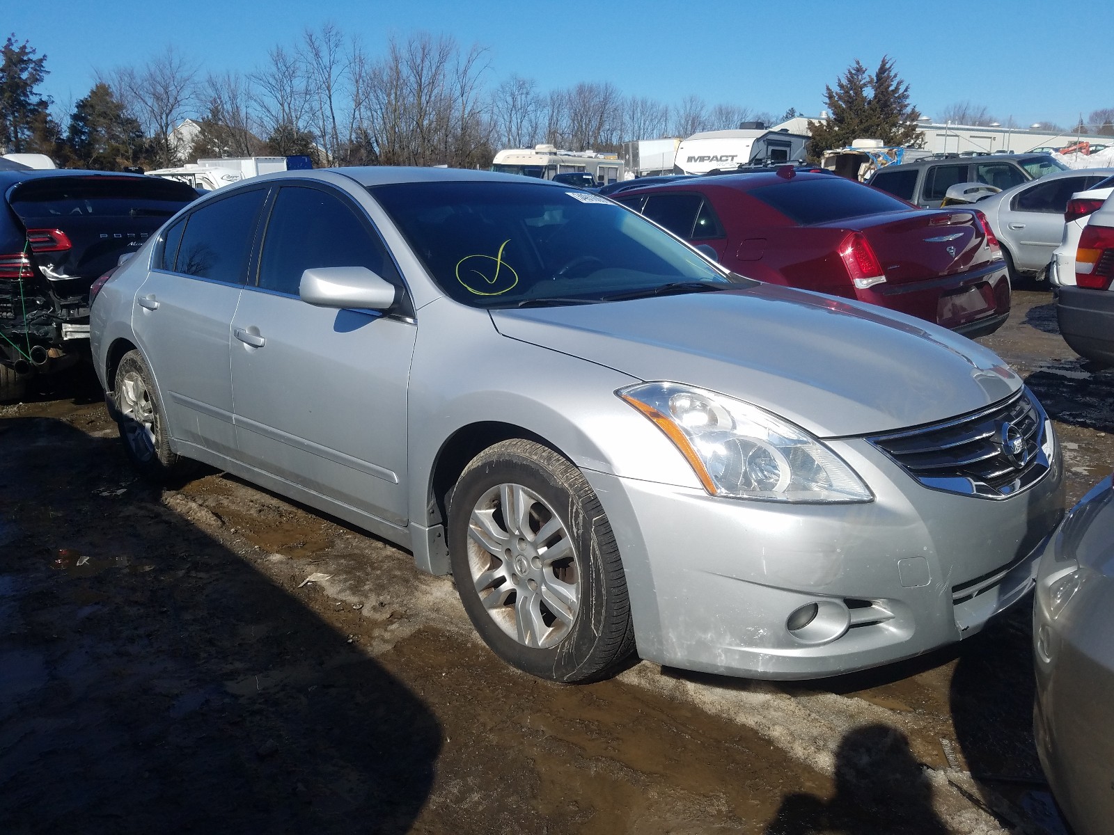 Nissan Altima bas (2011)