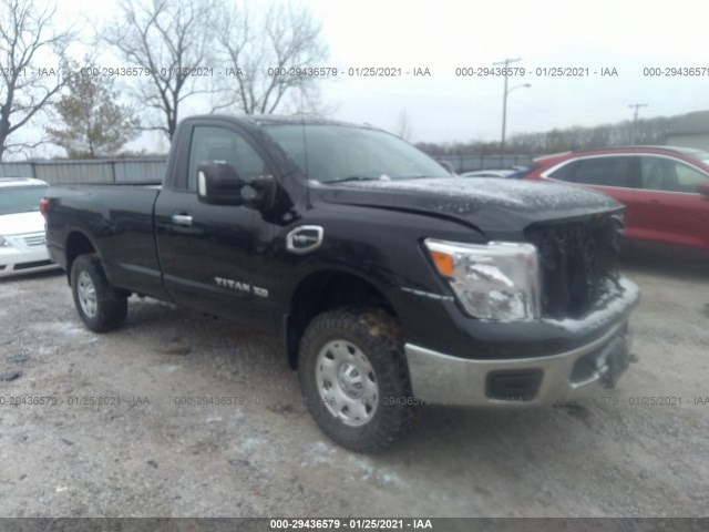 Nissan Titan xd (2017)