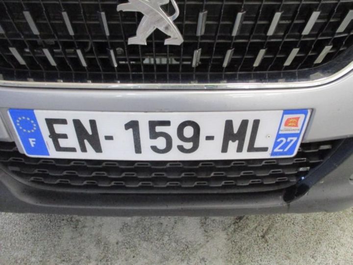 Peugeot 2008 (2017)