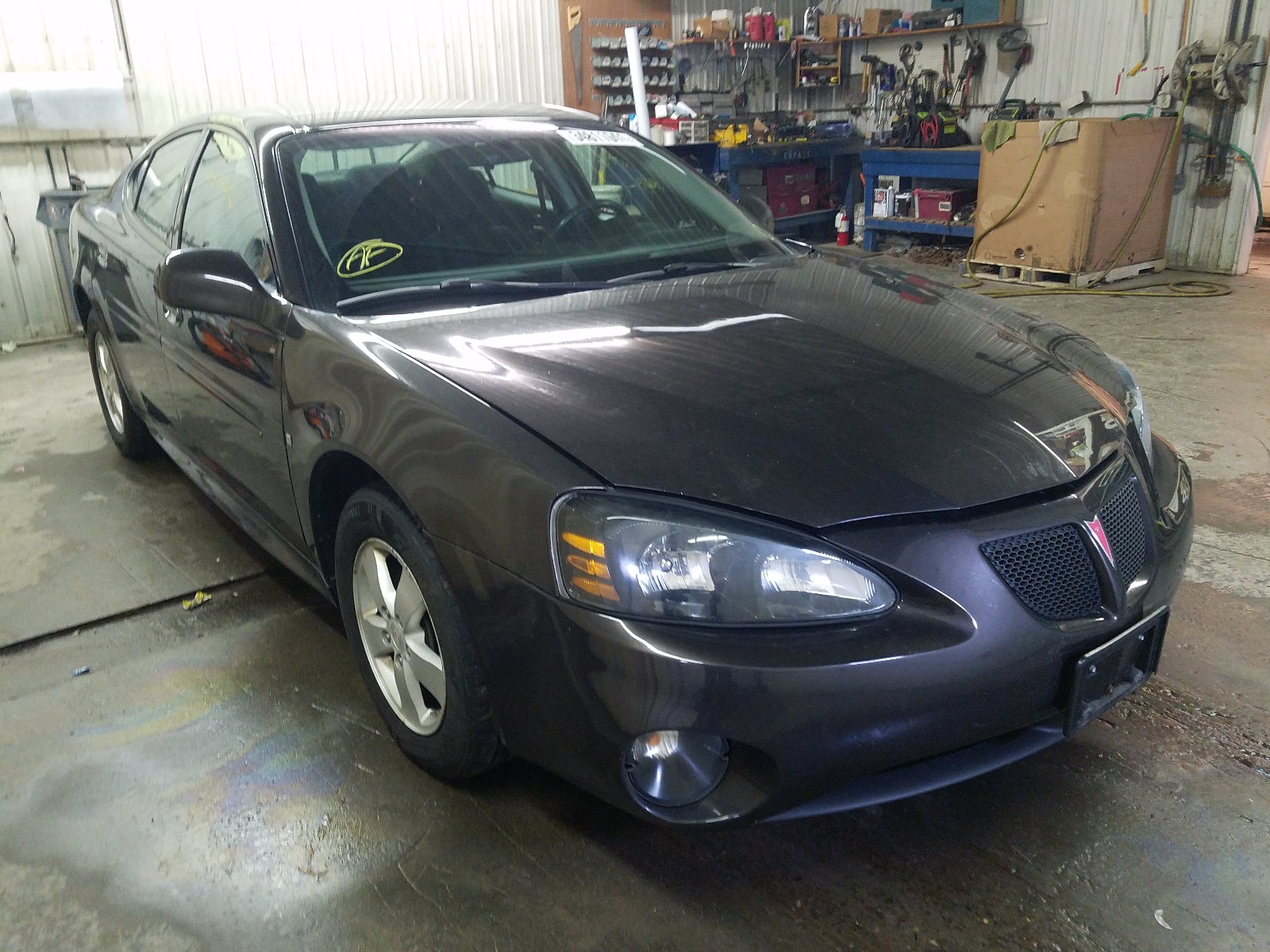 Pontiac Grand prix (2008)