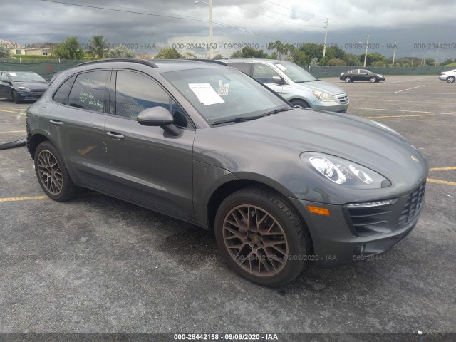 Porsche Macan (2016)