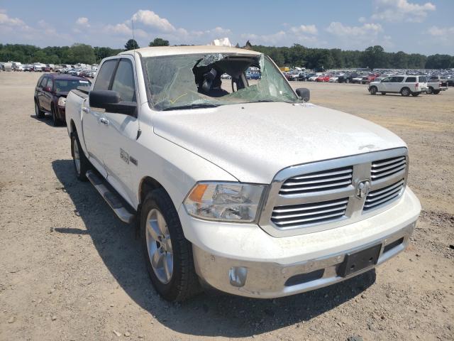 Ram 1500 slt (2017)