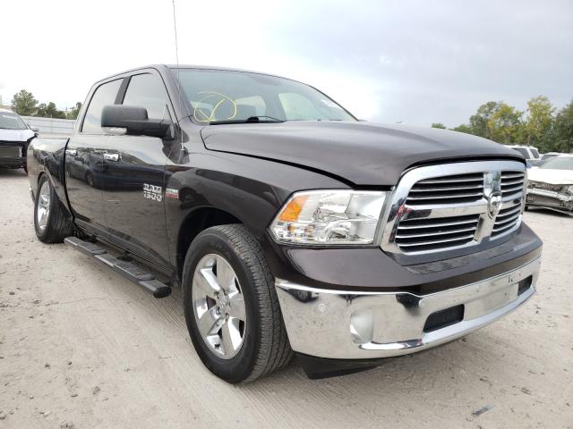 Ram 1500 slt (2017)