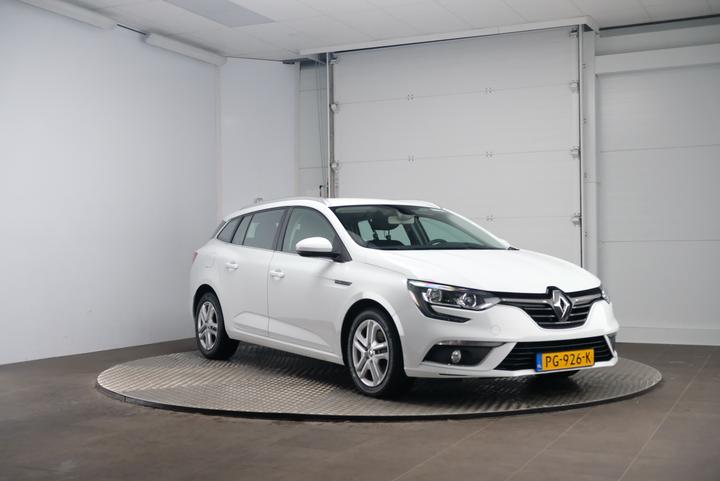 Renault Mgane estate (2017)