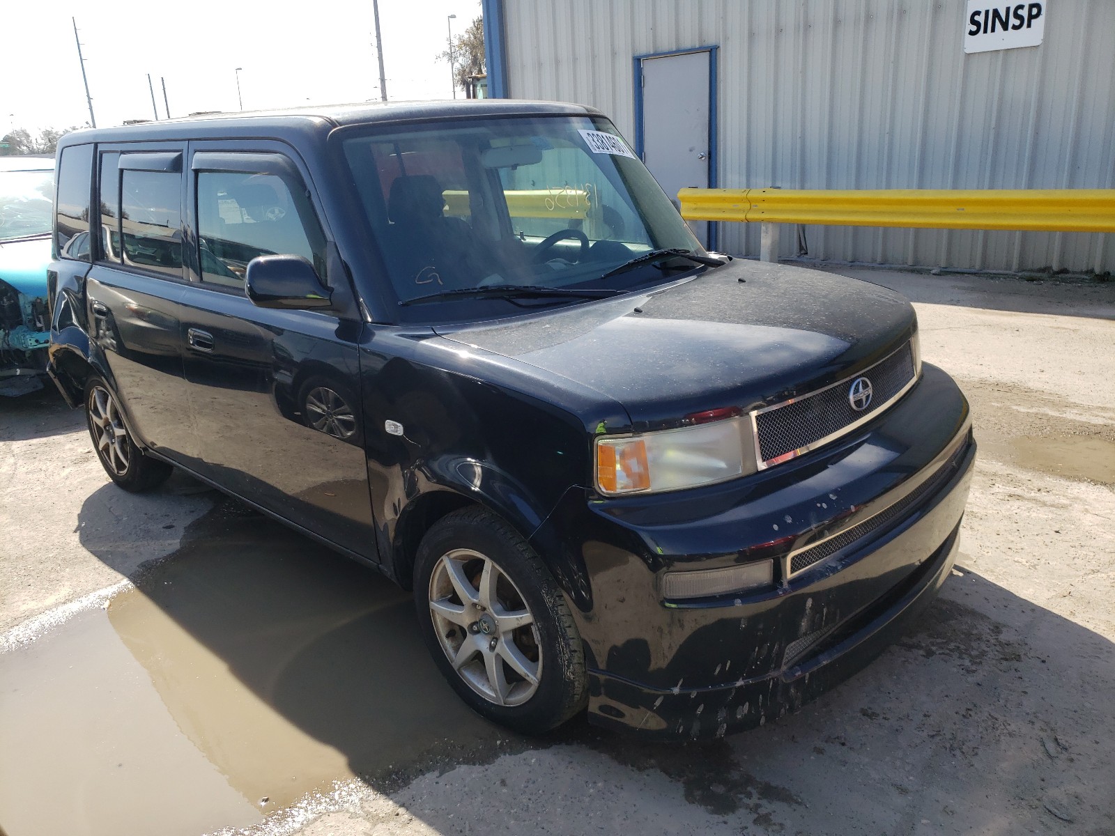 Scion Xb (2006)