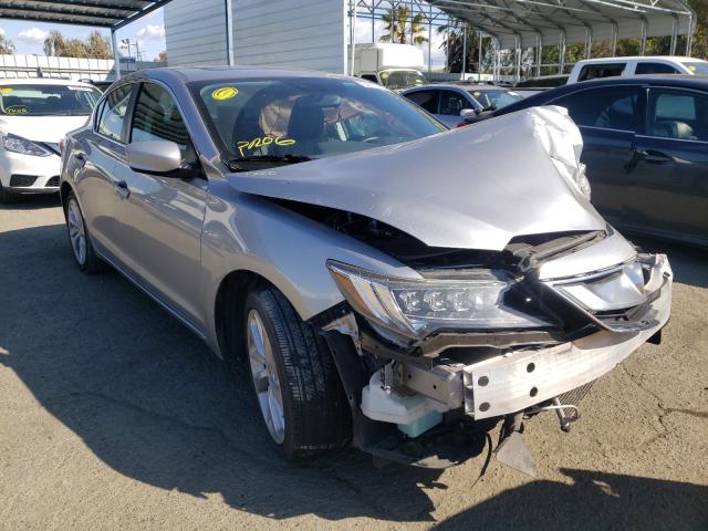 Acura Ilx base w (2017)