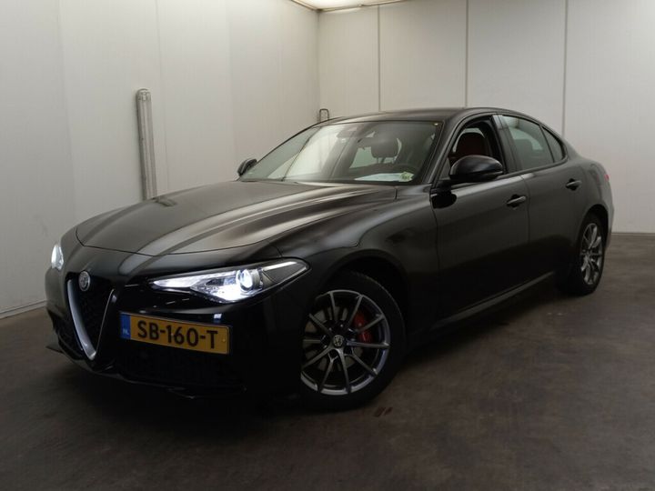 Alfa-romeo Romeo (2018)