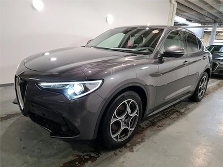 Alfa-romeo Stelvio diesel (2017)