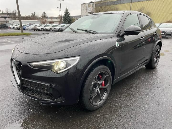 Alfa-romeo Stelvio suv (2019)