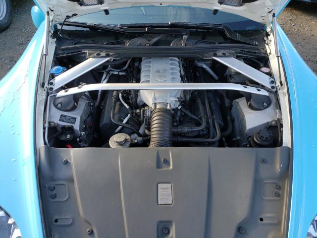 Aston-martin V8 vantage 2012