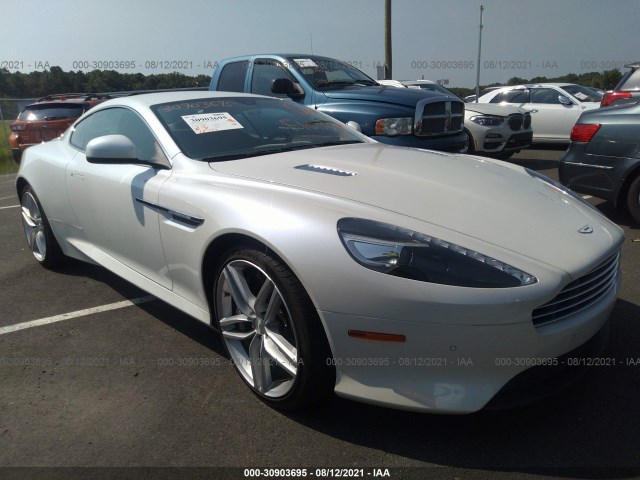 Aston-martin Db9 (2015)