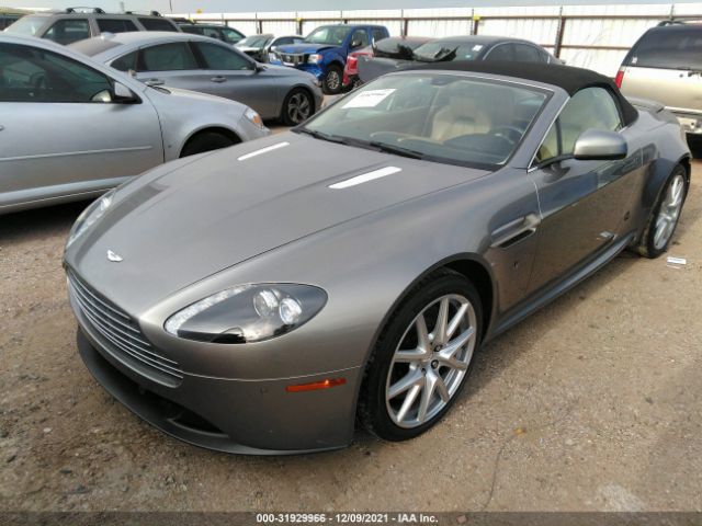 Aston-martin V8 vantage 2014