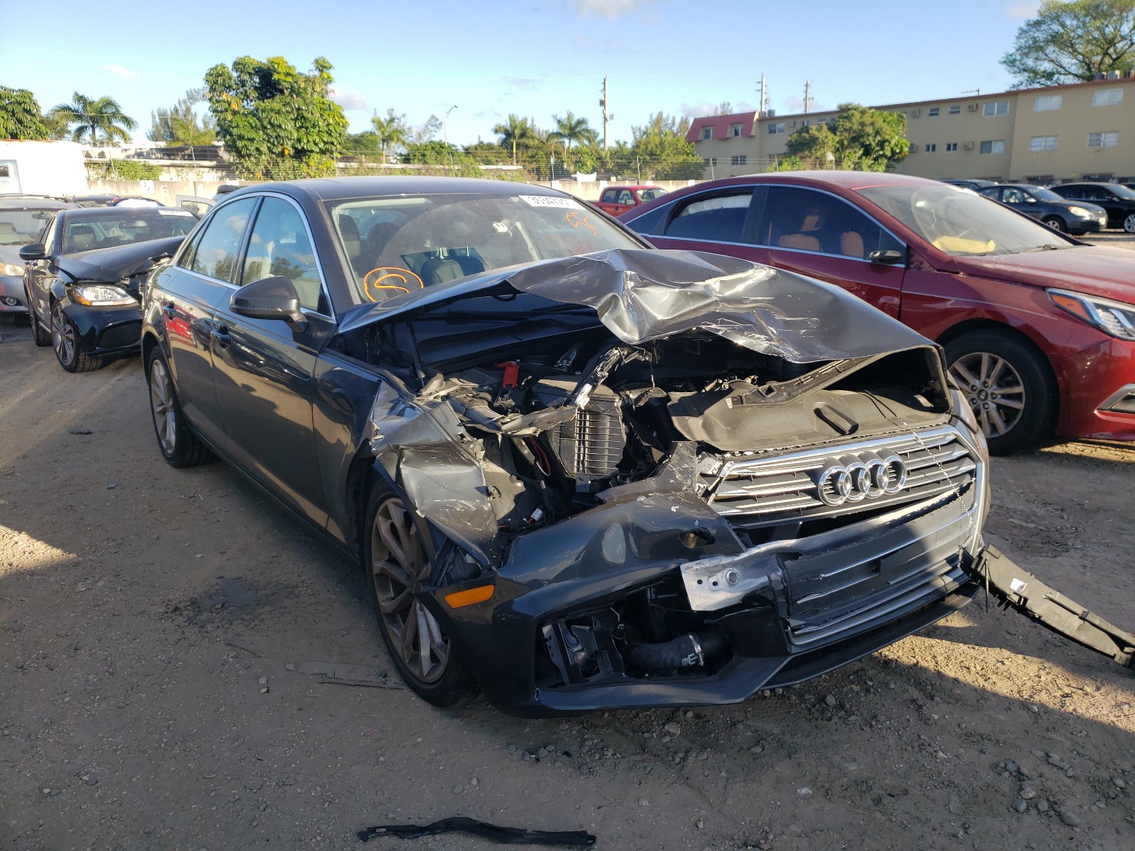 Audi A4 premium (2019)