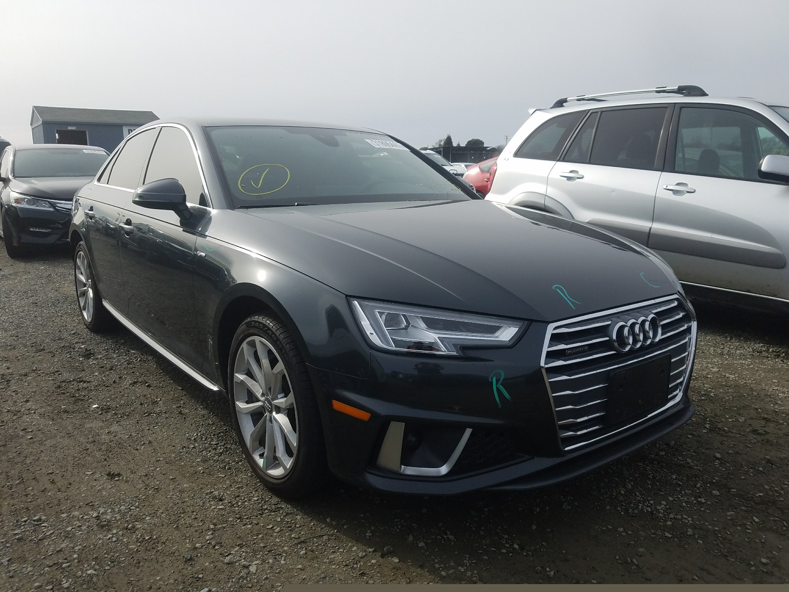 Audi A4 premium (2019)