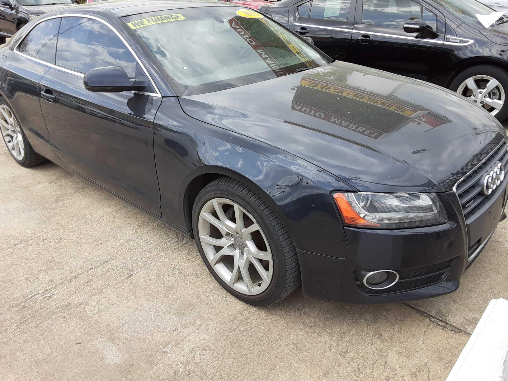 Audi A5 premium (2012)