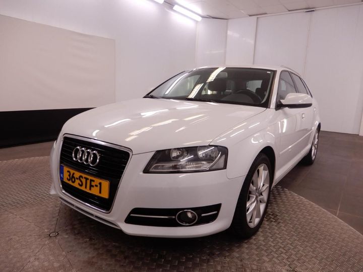 Audi A3 sportback (2011)