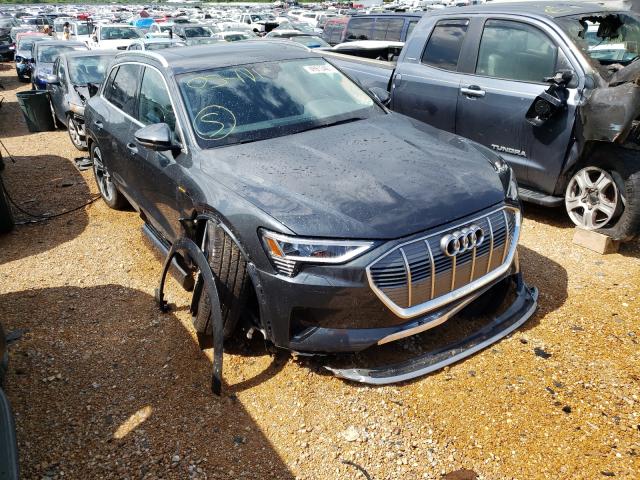 Audi E-tron pre (2021)