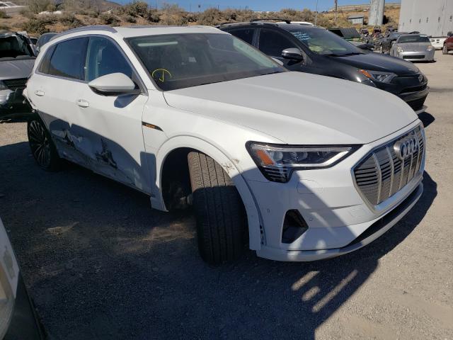 Audi E-tron pre (2019)