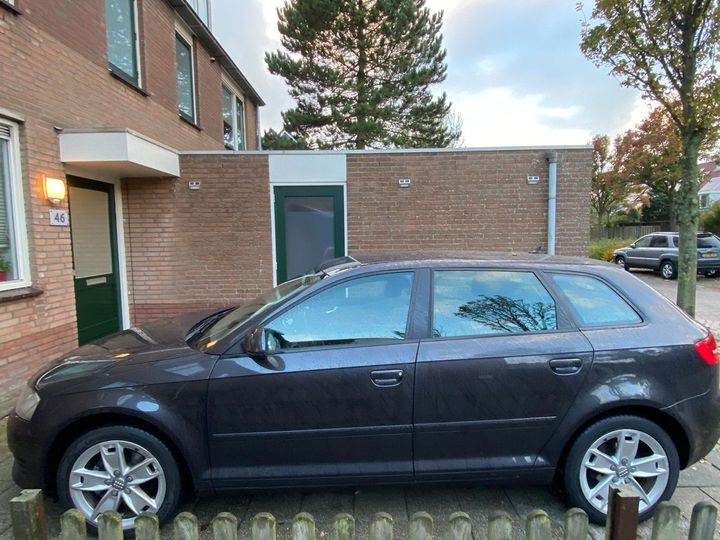 Audi A3 sportback (2010)