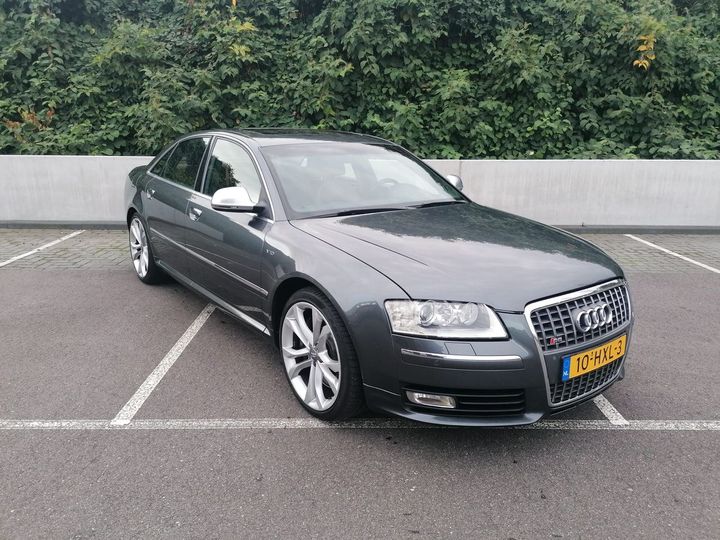Audi A8 (2008)