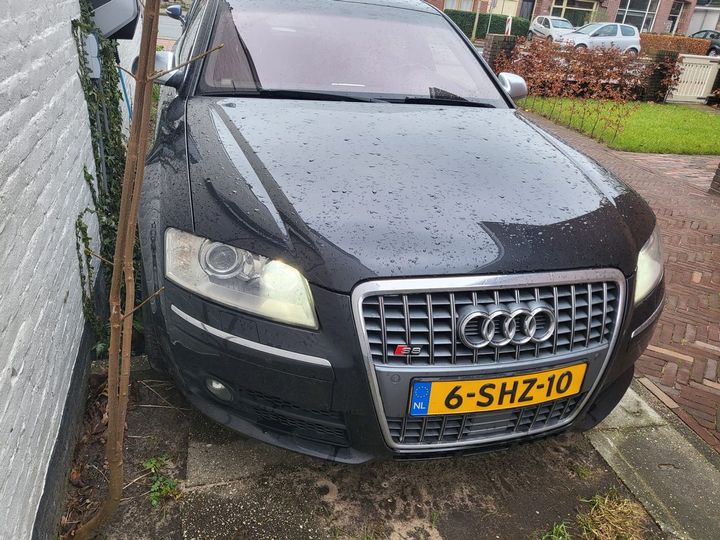 Audi A8 (2007)