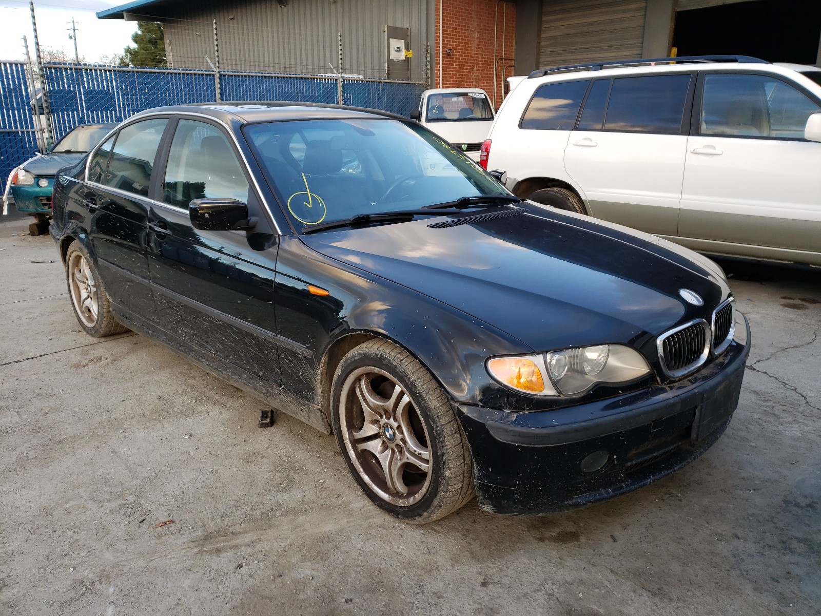 Bmw 330 i (2003)