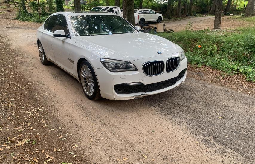 Bmw 750 i (2014)